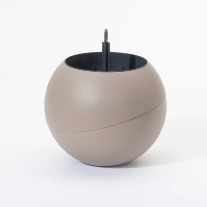 globee-in-box-taupe