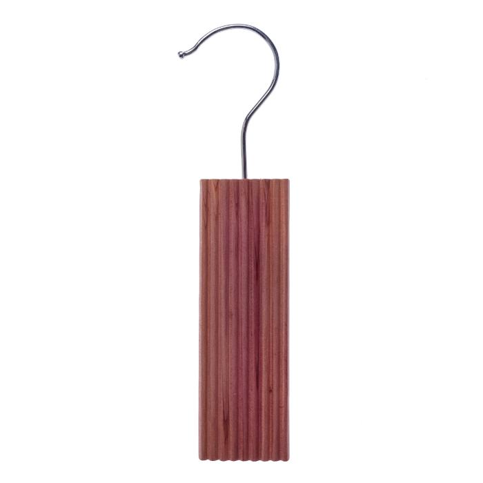 wardrobe-cedar-pendant-21x4-5x1cm