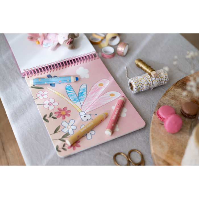 colouring-book-rosa-friends