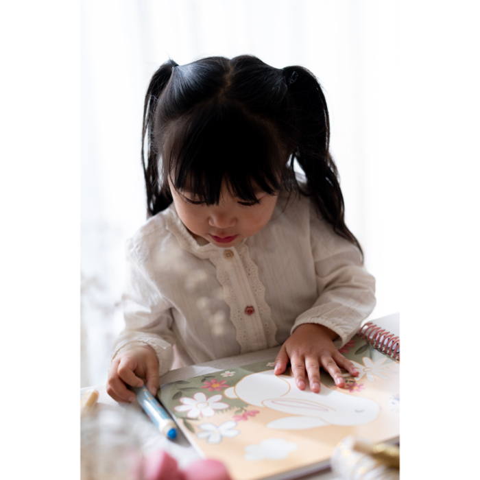 colouring-book-rosa-friends