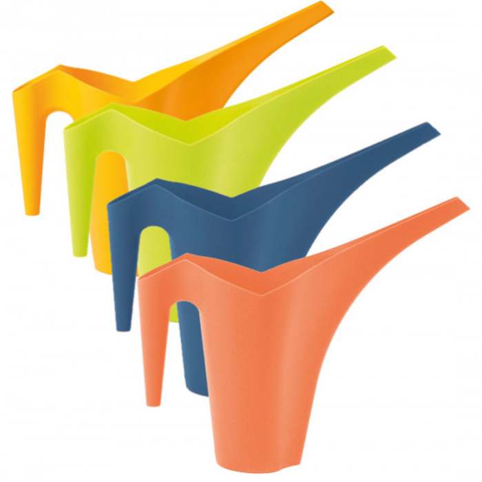 mini-plastic-watering-can-1-4l