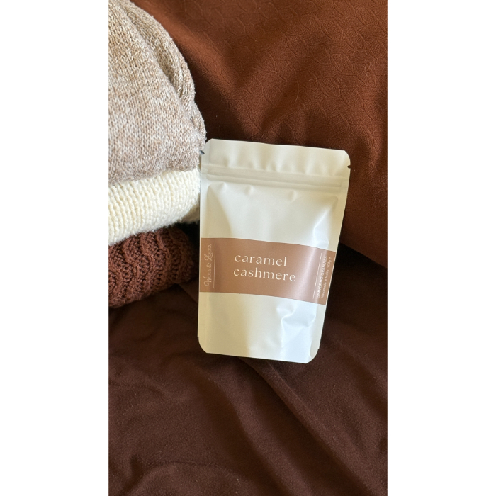 wickslocks-caramel-cashmere-simmering-granules