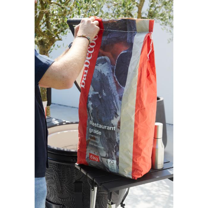 barbecook-restaurant-grade-charcoal-6kg-mix-oakbeech