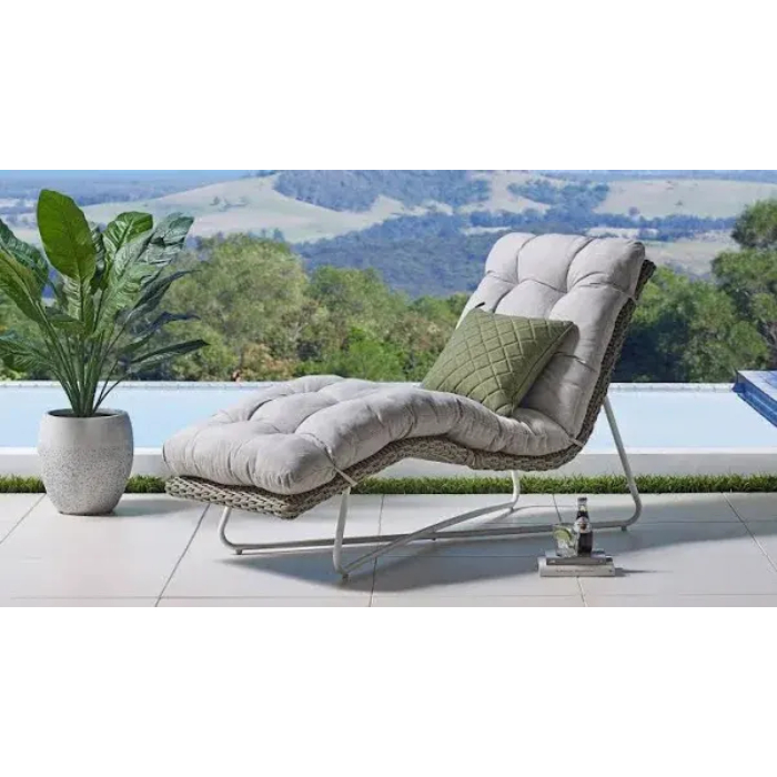 dario-lounger-white